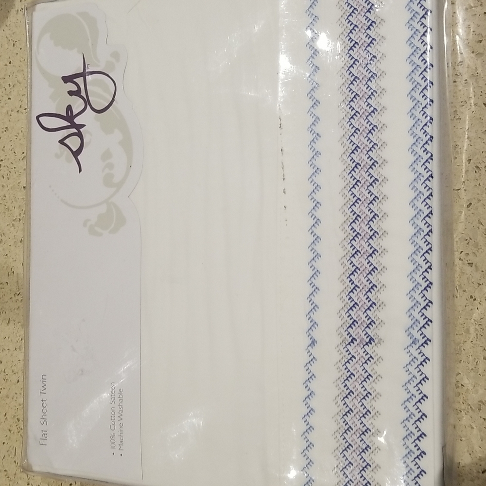 Sky Chevron Embroidered Flat Sheet white NWTS